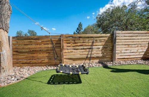 A-Frame Wonders Hot Tub w Mountain Views - Foto 55