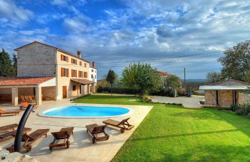 Holiday Home in Golas With Private Pool - Foto 14