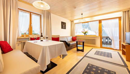 "Haus Enzian" - Annehmlichkeiten von 4-Sterne Familien-und Wellnesshotel Viktoria können mitgenutzt werden - Foto 3