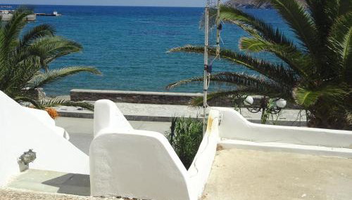 In front of the Beach. - Foto 2