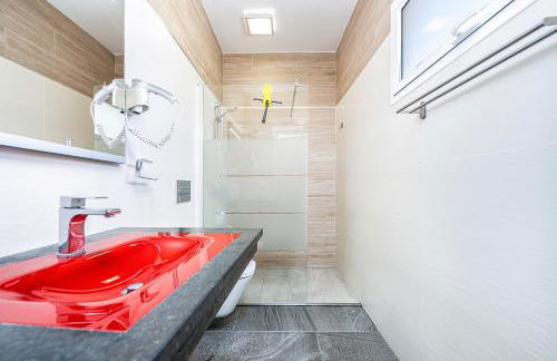 VillasRoyale Trespalomas - An Iconic Villa for Elevated Getaways! - Foto 2