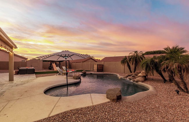 The Golden Cactus Phoenix - Photo 32