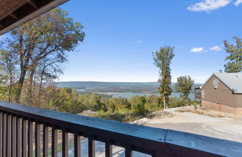 Trails End Cabin with a hot tub fire pit & indoor pool - Foto 32