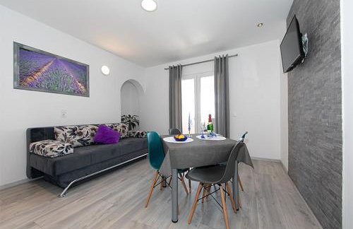 Apartmani “Karla” - Foto 35