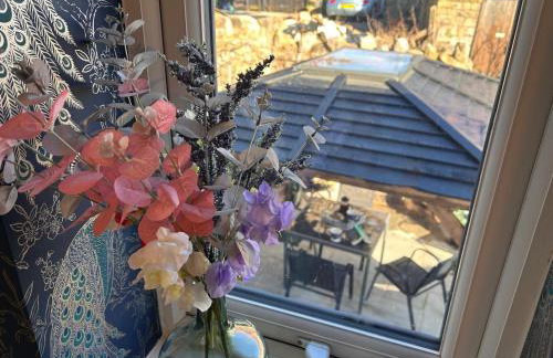 Beautiful 2-bed Cottage in Heysham Village - Foto 11