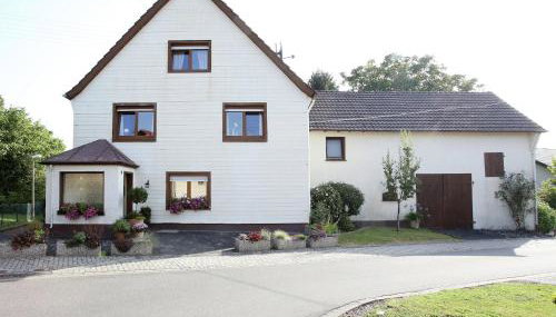 Apartment With Terrace and Pool in the Garden - Foto 2