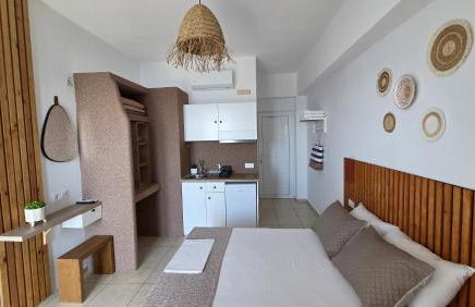Edelweiss Rent Rooms-Rent a Car - Foto 70