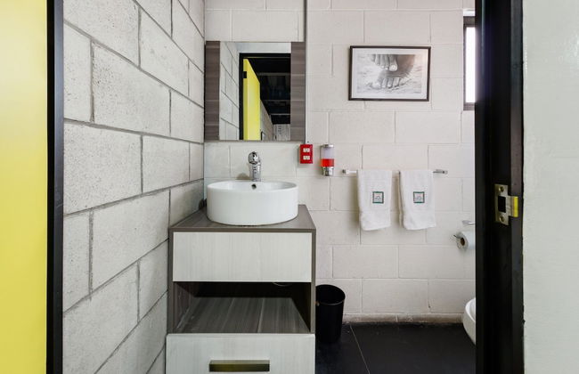 Cozy Loft with Balcony - Foto 25