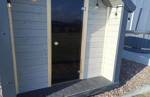 Holiday Home With Private Garden, Sauna, Jacuzzi - Foto 36