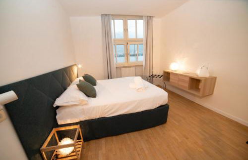 Little Marina Apartment - Lake Como East Side - lake front - Foto 8