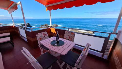 Oceanfront Apartment with terrace - Foto 2