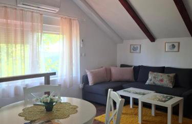 Agroturizam Na Malenom brijegu IVANČICA - Foto 1