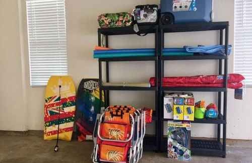 3BR Nihilani Condo with AC, Pool & Close to Shops 8C - Foto 18