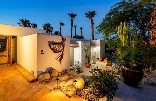 Sunsplash Retreat - Pool with Mountain Views - Foto 55