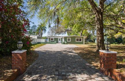 Lakefront Retreat - Boat - Fish - Close to all Orlando Parks - Disney - Universal - SeaWorld - Foto 55