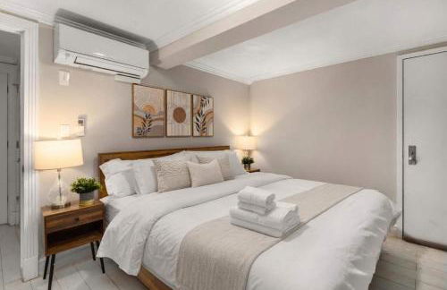 Sophisticated Stay in Vibrant Manhattan - Foto 13