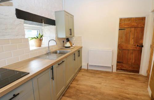 Eastend Cottage - Photo 13