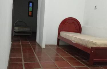 house with pool and 5 bedrooms - Photo 14