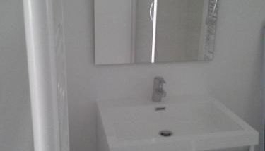 Agréable studio à proximité du centre ville - Photo 2