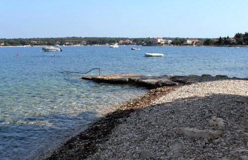 Apartments with parking space Dajla, Novigrad - 6935 - Photo 6