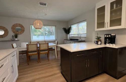 Cozy home at Lighthouse Point with Pool 1 - Foto 37