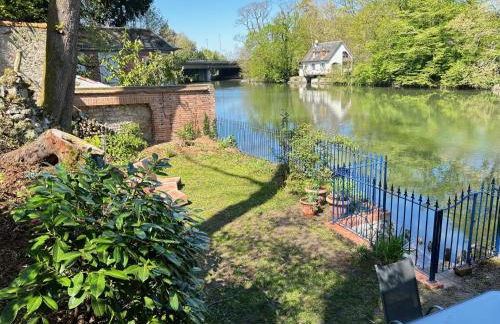 Le chalet bucolique au bord de l'eau - Photo 28