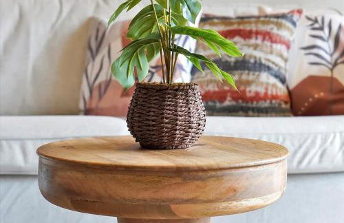 Remodeled Retreat: Tranquil Resort Oasis Near Theme Parks - Foto 9