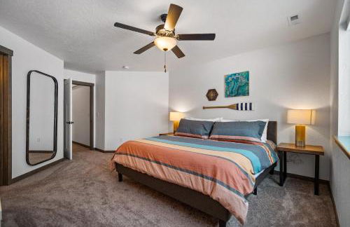 Elk Grove Getaway - Photo 16