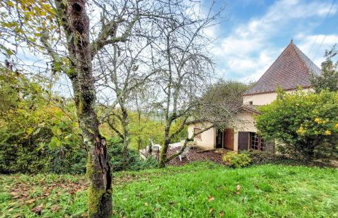 2 Bedroom Amazing Home In Pays De Belvès - Foto 1