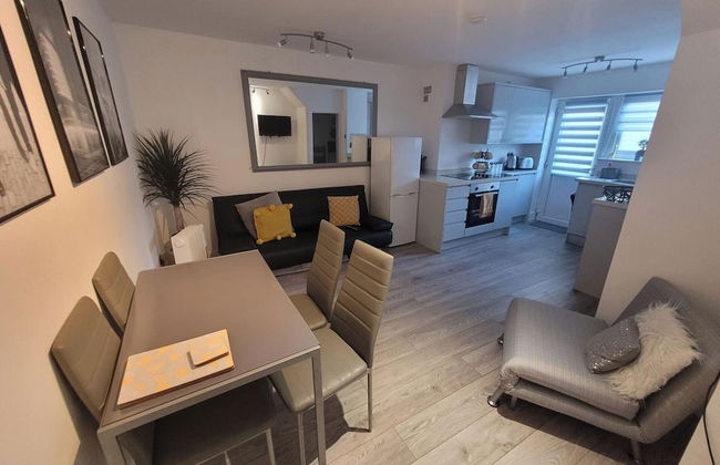 Apt - Sleeps 4/5 - Garden - Parking - Foto 4