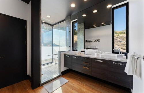 Secluded Dream Home with Hot Tub and Full Gym on 20 Acres - Foto 26