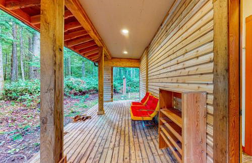 The Hideaway - Photo 3