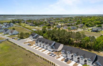 Modern Retreat Minutes to Emerald Isle Beach Villa - Foto 41