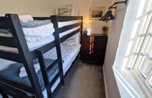 Great location very spacious. Sea and castle view - Foto 40