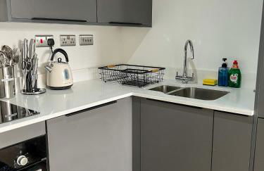 Elmardi Residence - 2 Bedroom Apartment City Centre - Foto 6