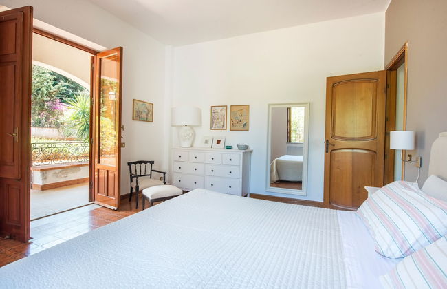 Una Scogliera sul Mare con Piscina by Wonderful Italy - Photo 3