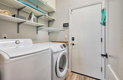 Spacious Folsom Getaway with Pool and Hot Tub! - Foto 28