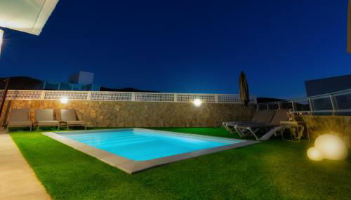 Villa Rosa-Soleada Villa Privada con Piscina Climatizada & WIFI en Tauro-Mogán - Foto 4, sunbed