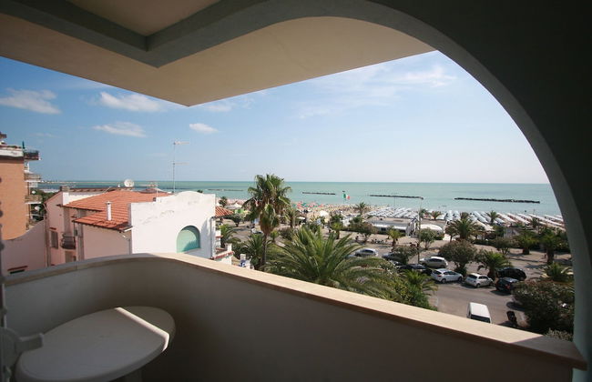 Apartment 30 Meters From the sea With 6 Beds With Full sea View - Foto 27