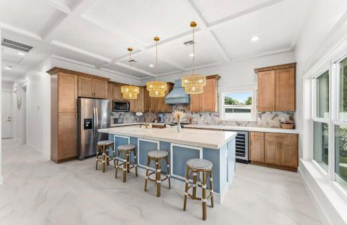 Diamond Sands Epic Mini Golf Guest House - Photo 26