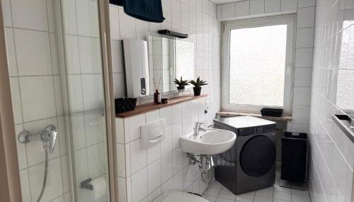 ProStays Apartment in Mönchengladbach - 2 Schlafzimmer - 4 Betten - Foto 5, Shower