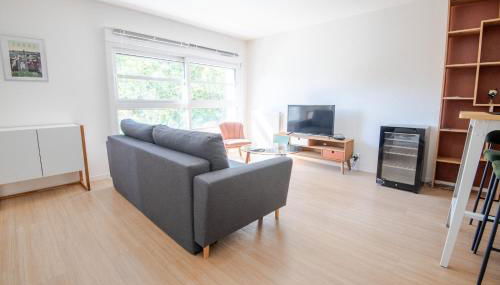 Les Provinciales - Photo 2