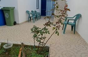 Hamilton House - Photo 40