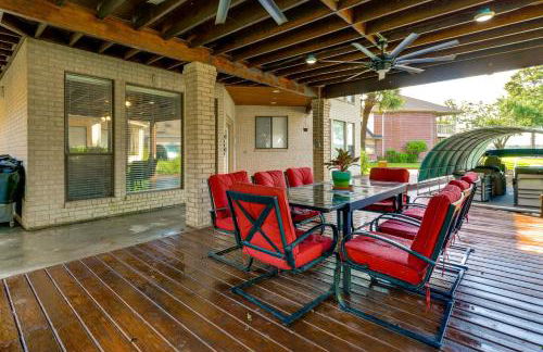 Waterfront Lake Conroe Home with Pool Access! - Foto 26