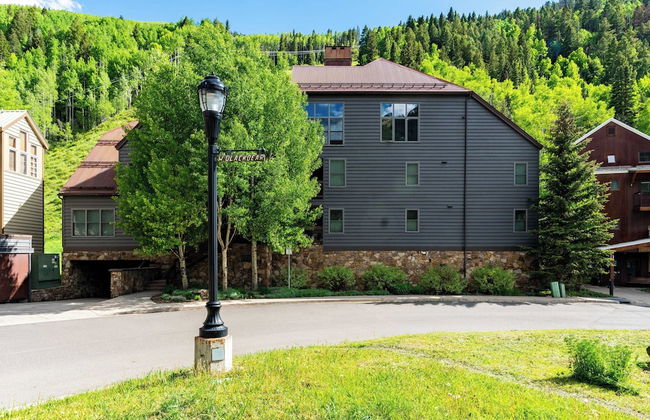 Etta Place 7 by Avantstay Ski In/ Ski Out Unit w/ Striking Views! - Foto 13