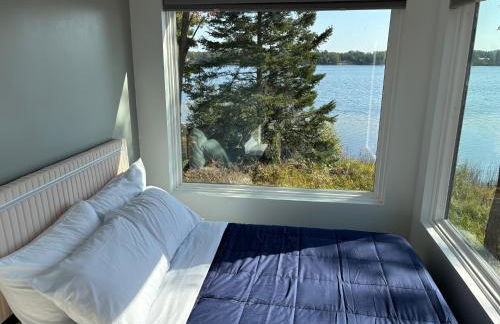 Unique 3-bed Lakefront Container Home - Foto 48