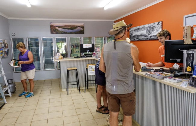 Kimberleyland Waterfront Holiday Park - Photo 2