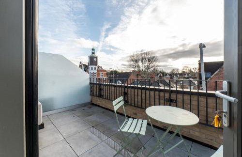 Beautiful 1BR Huge Terrace 17 mins central London - Pass the Keys - Foto 31