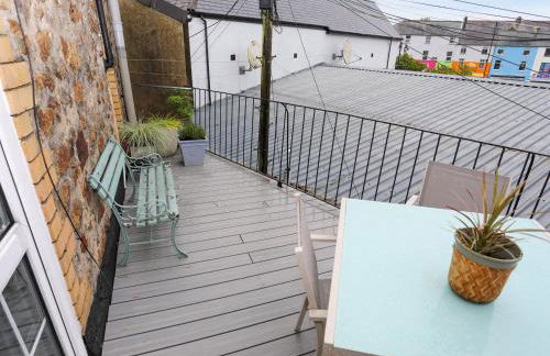 Harbourside Apartment - Photo 27