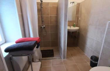 Townhouse for fitters / Haus für Monteure in Schraplau - Foto 9